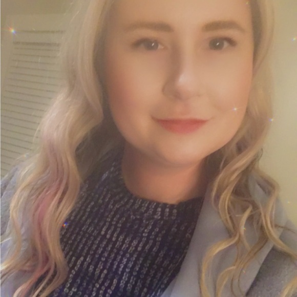 Meet your Posher, Jessica - Picture 5 of 13